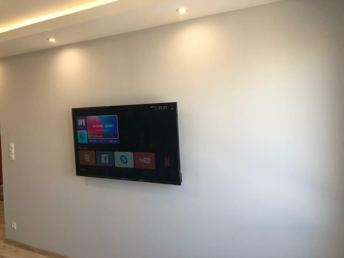Klimatyzowany Apartament Roma Z Garazem Podziemnym Кельце Экстерьер фото